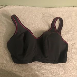Cacique Sports Bra